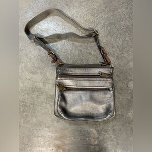 Fossil Explorer Triple Zip Traveler Crossbody Handbag Purse Metallic Brass